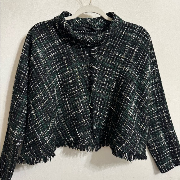 Zara Women's  Green and Black Tweed Pullover Top - Picture 3 of 12